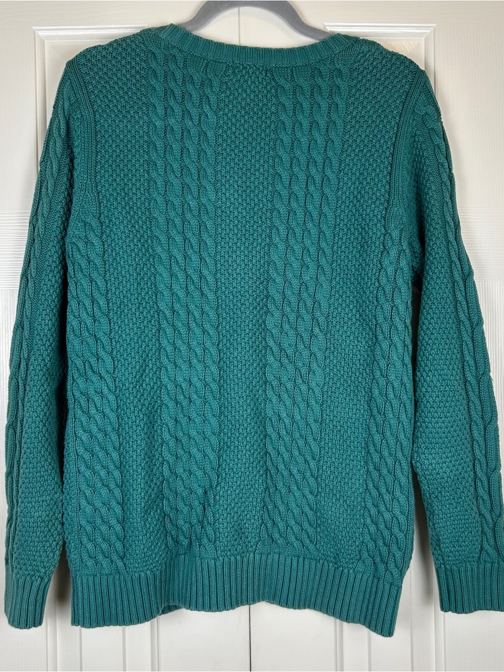 L.L. bean Cable Knit Sweater - Picture 10 of 14